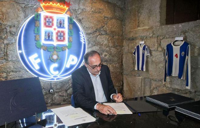 够成为全民 够成为全民