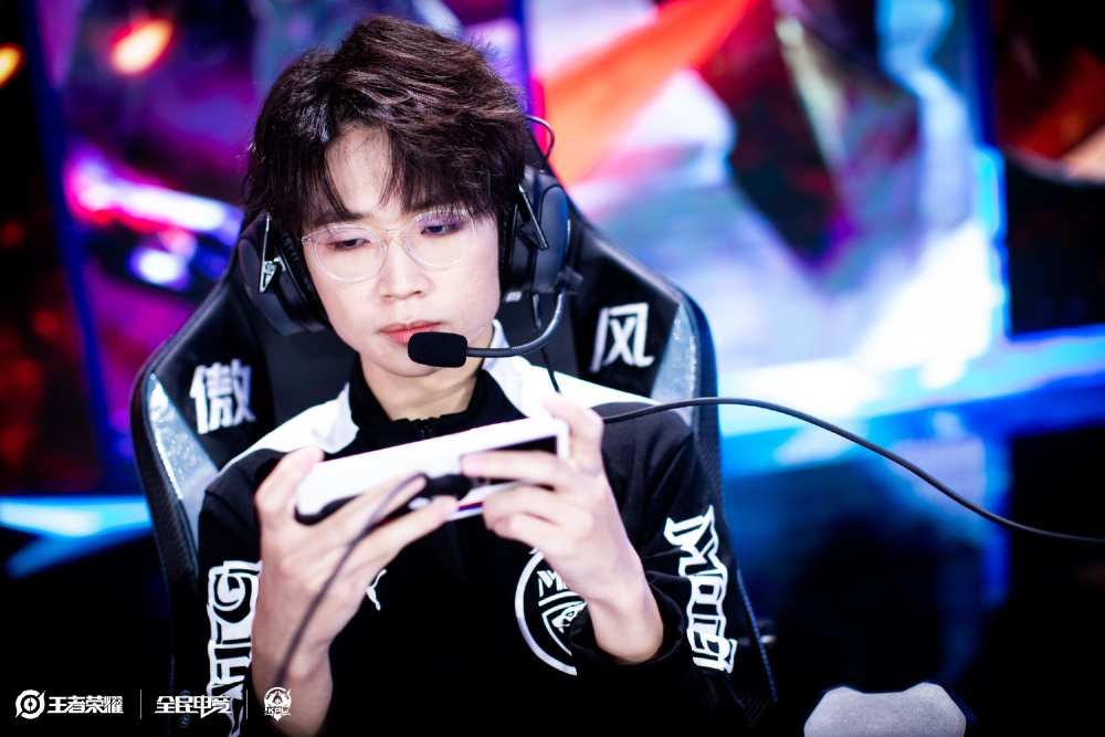 辉历史的俱 辉历史的俱